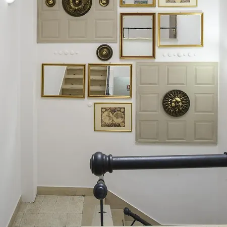 Отель Porta Marmorea