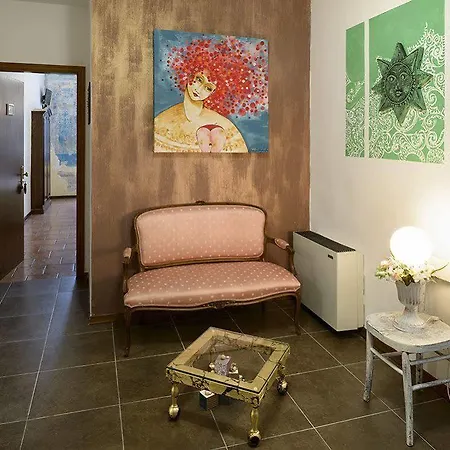 Porta Marmorea Отель 3*