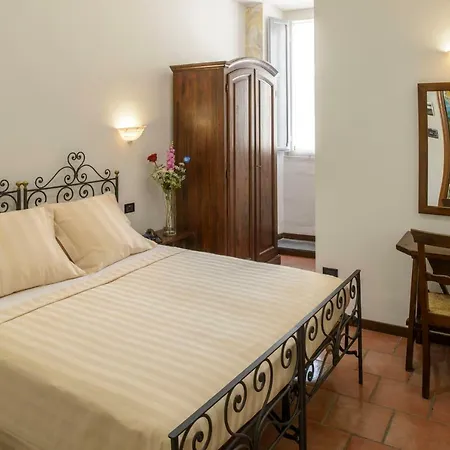 فندق Porta Marmorea